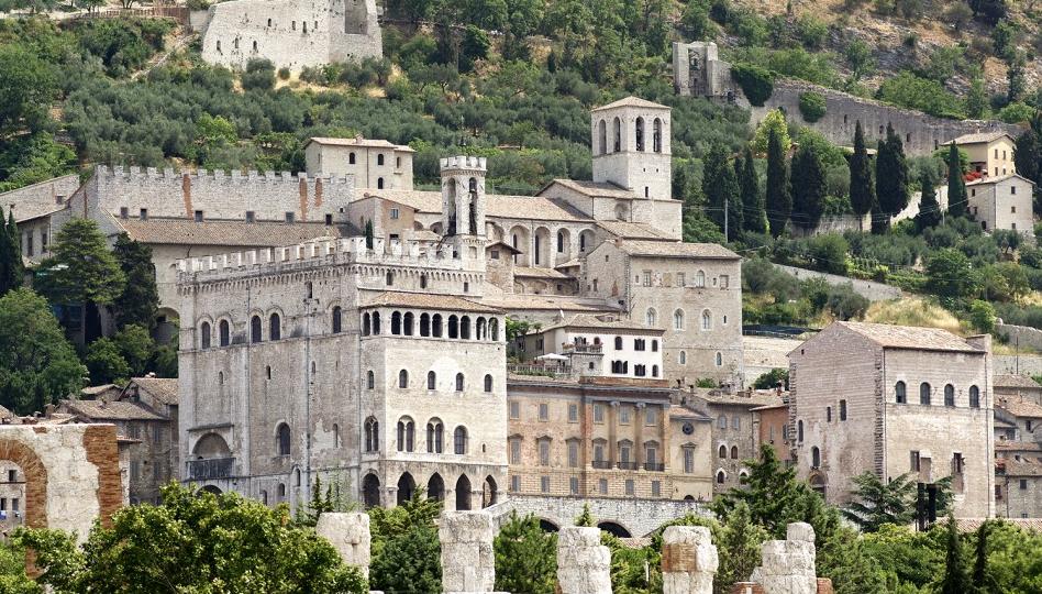 ekskurzia-umbria-italia-pochivka-gubio-urbino-екскурзия-почивка-италия-умбрия-губио-урбино ekskurzia-umbria-italia-pochivka-gubio-urbino-екскурзия-почивка-италия-умбрия-губио-урбино